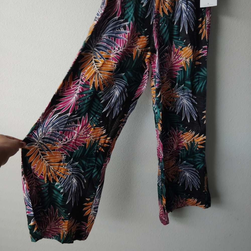 Hurley 2 Pc Tropical Print Set - Picture 6 of 9